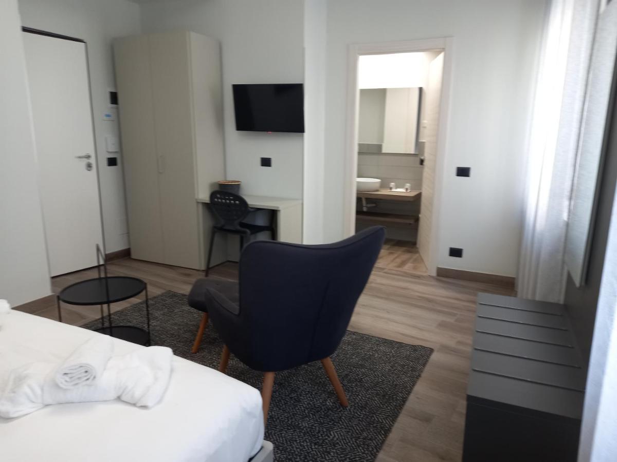 Residenza Novi Ξενοδοχείο Νόβι Λίγκουρε Εξωτερικό φωτογραφία